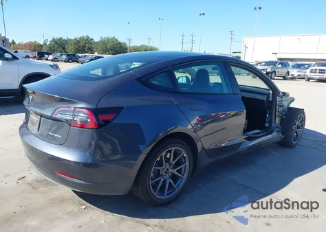 2022 Tesla Model 3 Long Range Dual Motor All-Wheel Drive from USA, damaged, VIN 5YJ3E1EB3NF206761